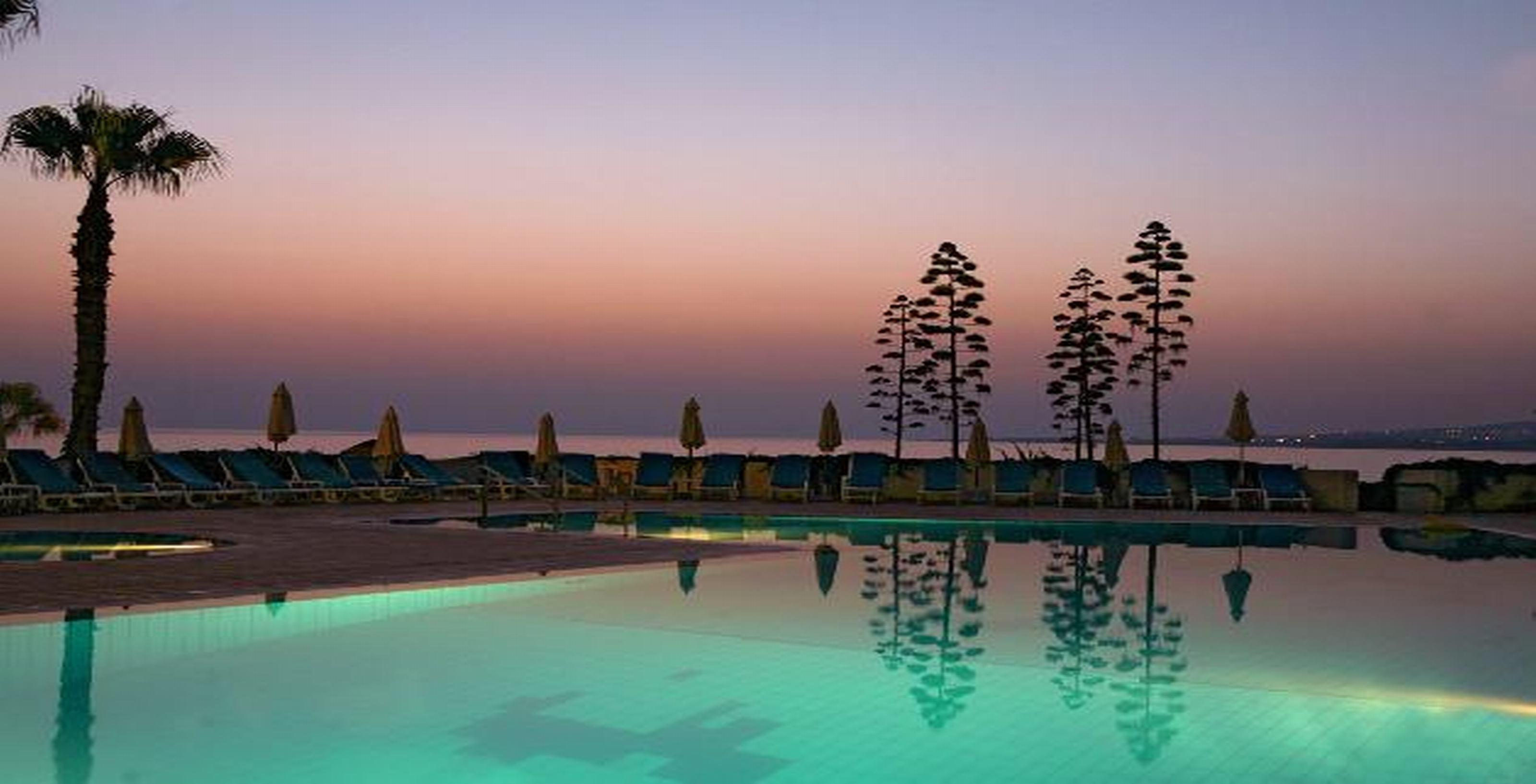 Cynthiana Beach Hotel キッソネルガ エクステリア 写真