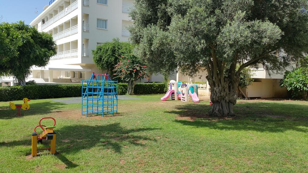 Cynthiana Beach Hotel キッソネルガ エクステリア 写真
